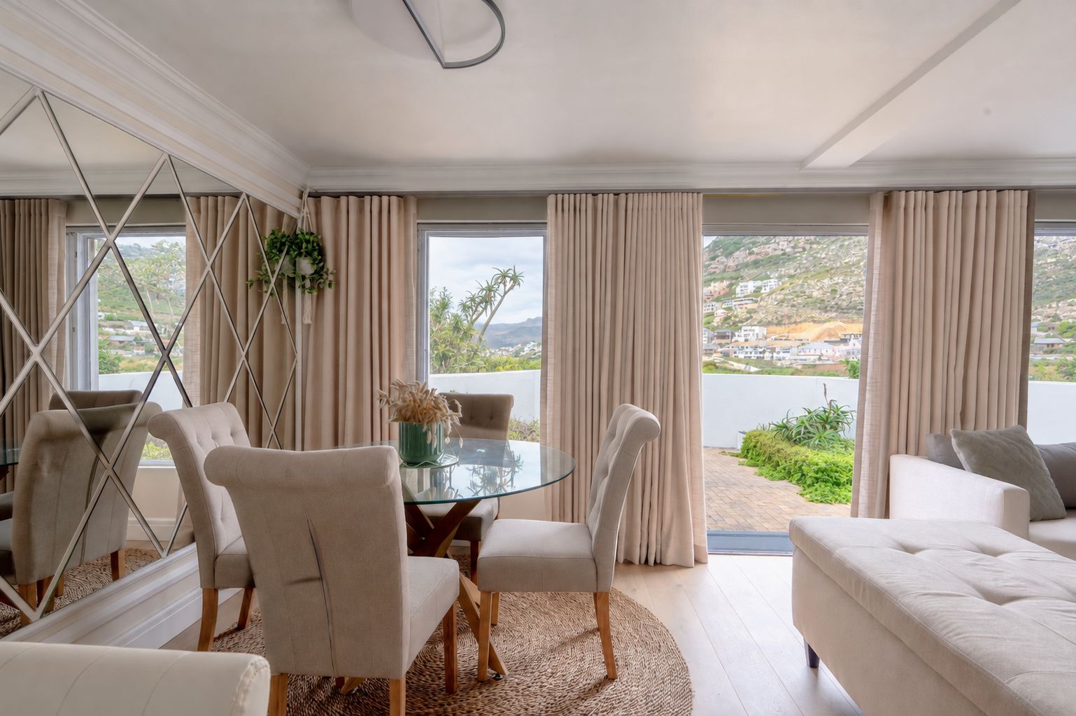 The dining table by the window